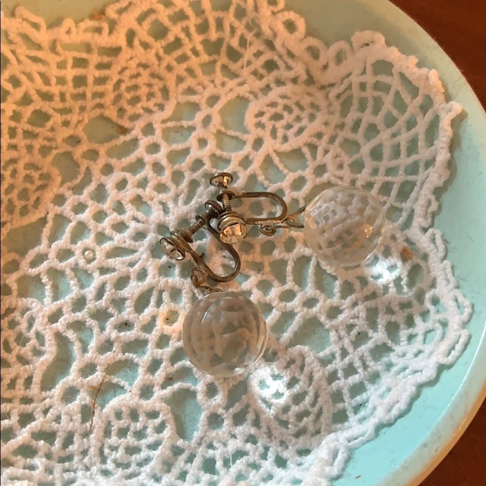 Vintage crystal earrings (non-pierced)